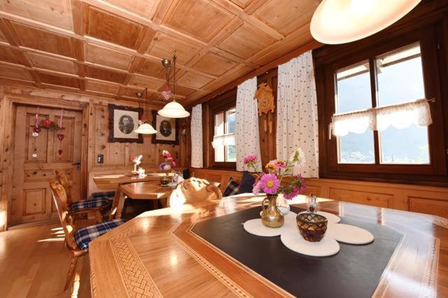 Haus Saler Bed & Breakfast Gaschurn Eksteriør bilde