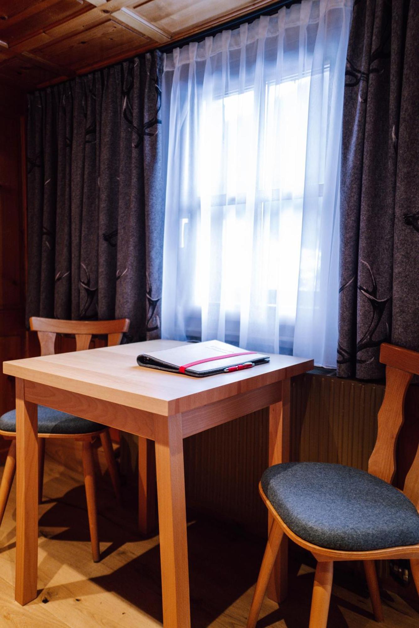 Haus Saler Bed & Breakfast Gaschurn Eksteriør bilde
